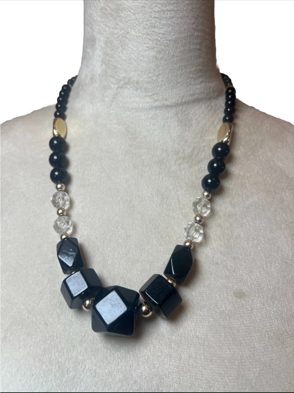 Vintage Black/clear Resin Beaded Necklace With Gold Accents. Grandmacore Boho